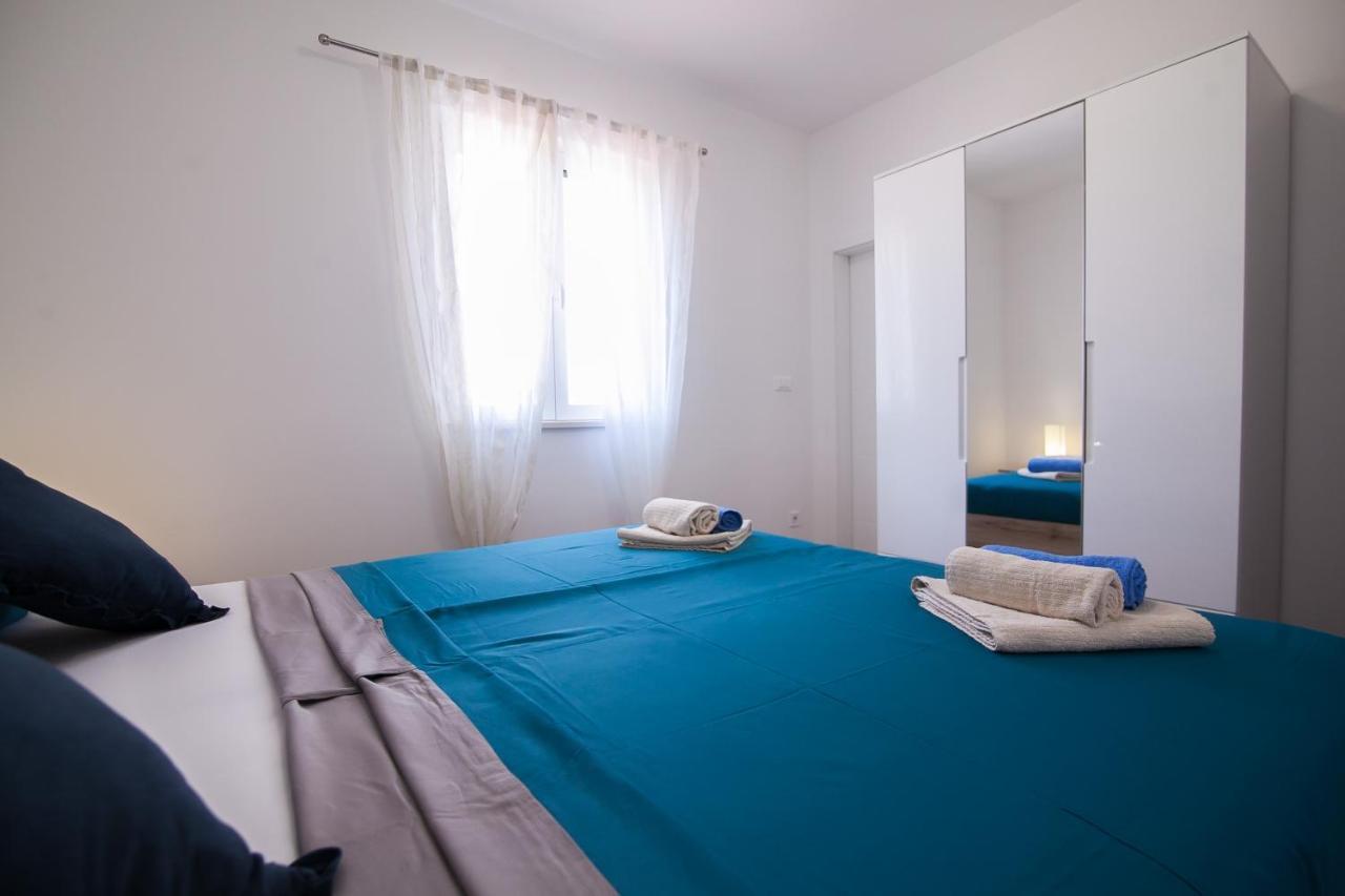 Family Apartments Brach Бол Экстерьер фото